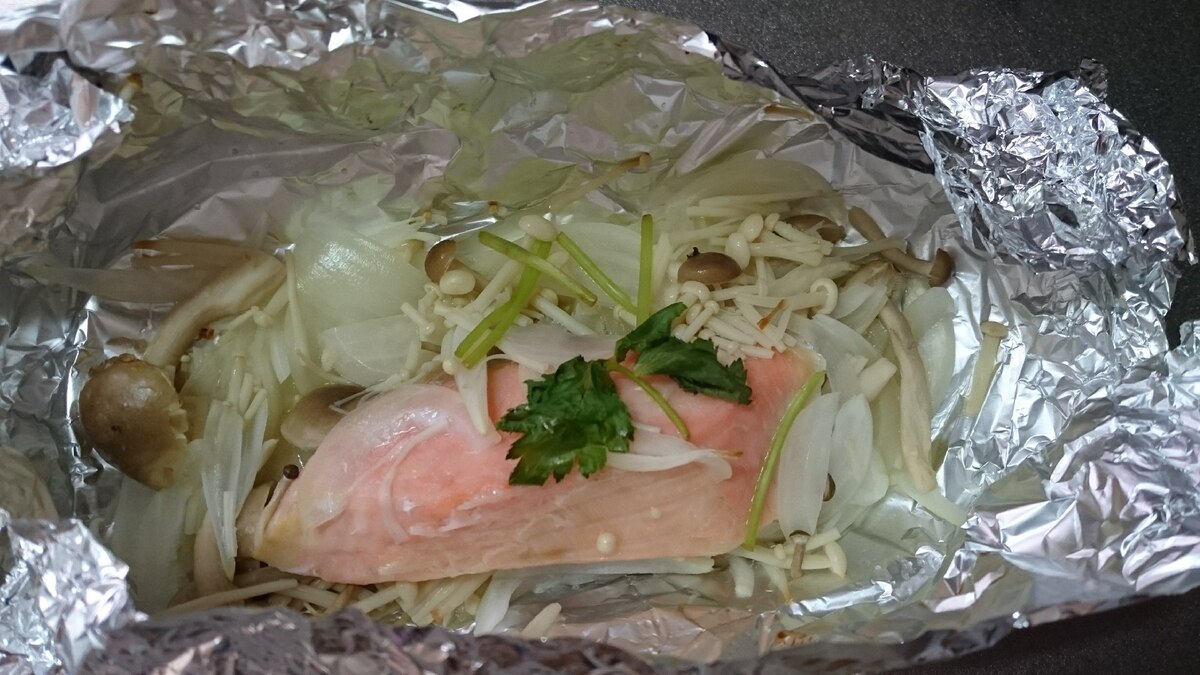 簡単 トラウトサーモンのホイル焼き レシピ 作り方 By こりん 楽天レシピ 簡単 トラウトサーモンのホイル焼き レシピ 作り方 By こりん 楽天レシピ